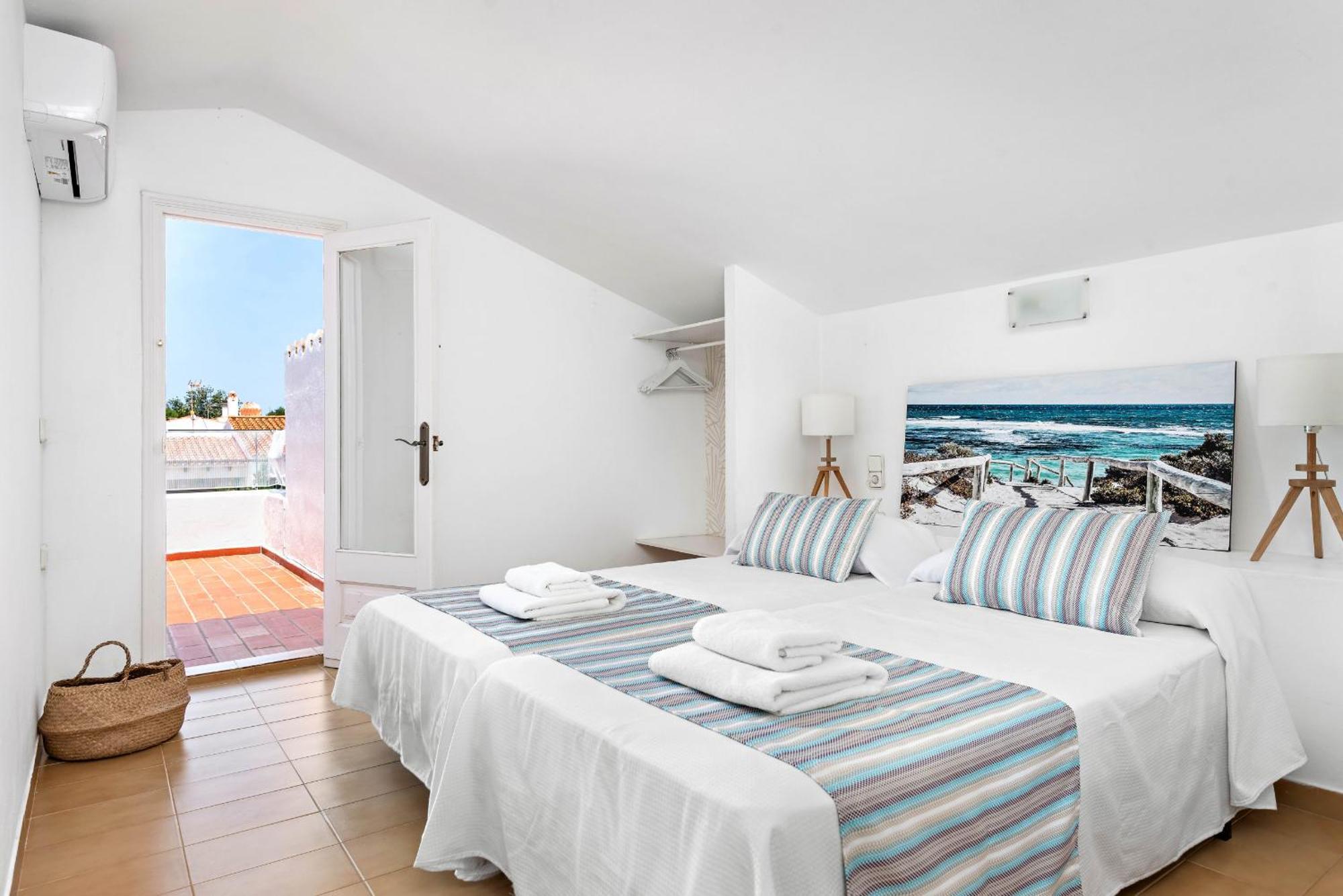 Villa Calan Brut 51 Cala'N Blanes  Екстер'єр фото
